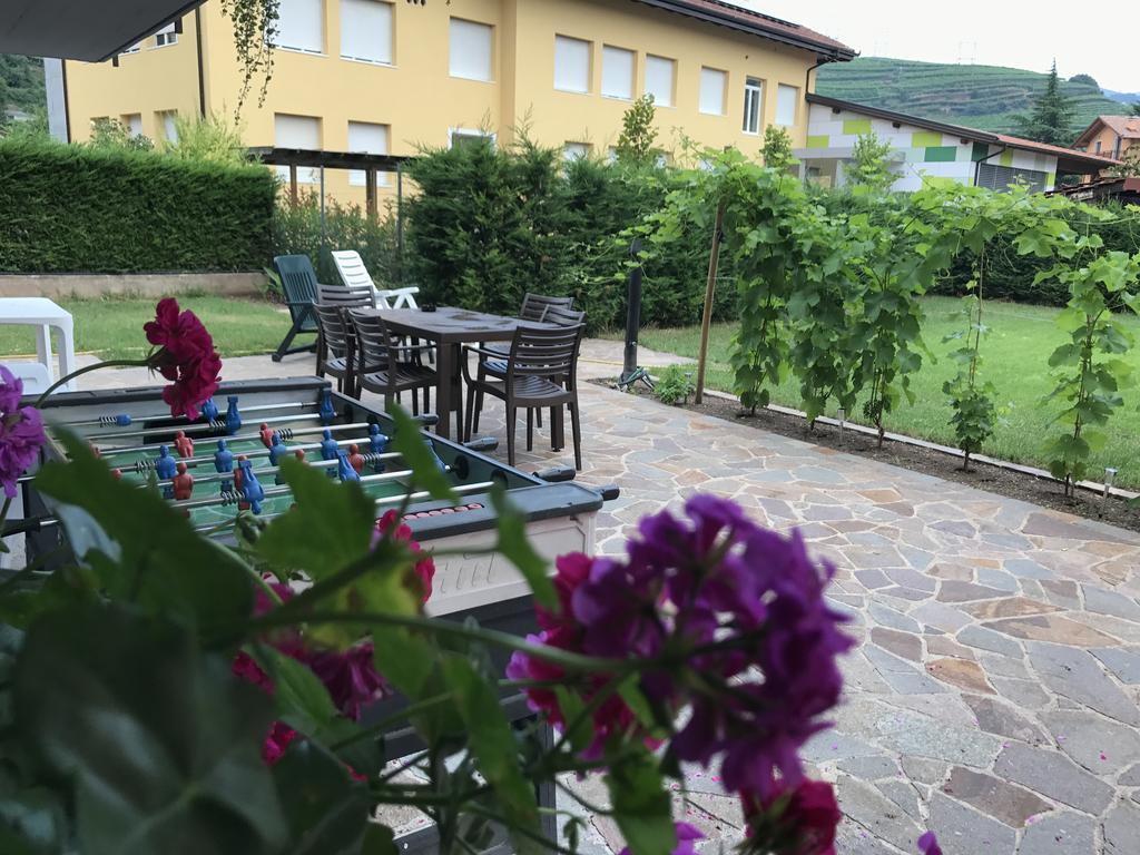 Giovo Nenez B&B מראה חיצוני תמונה